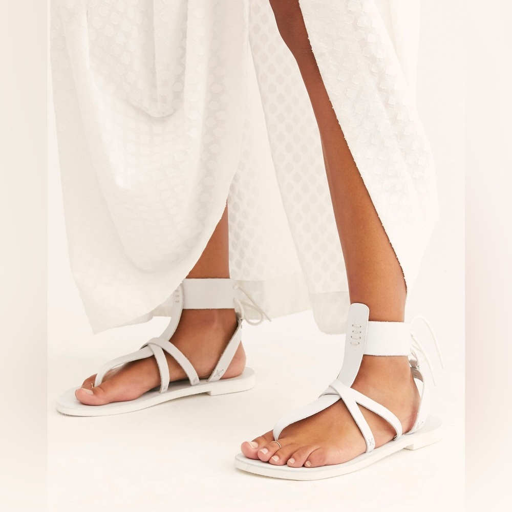 FREE PEOPLE - Vacation Day Wrap Sandals